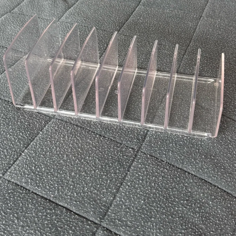 Acrylic Makeup Pallet Holder!